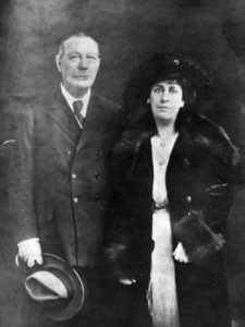 Sir Arthur Conan Doyle and his wife